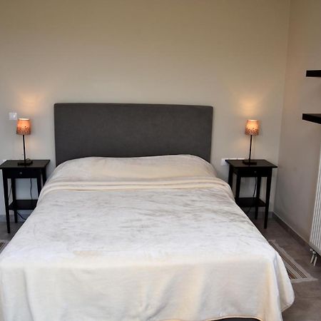 Ελιάδες - Eliades Apartments Karystos  Bagian luar foto