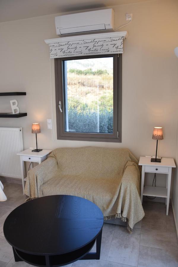 Ελιάδες - Eliades Apartments Karystos  Bagian luar foto