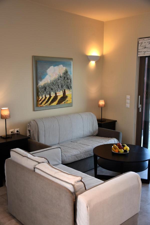 Ελιάδες - Eliades Apartments Karystos  Bagian luar foto