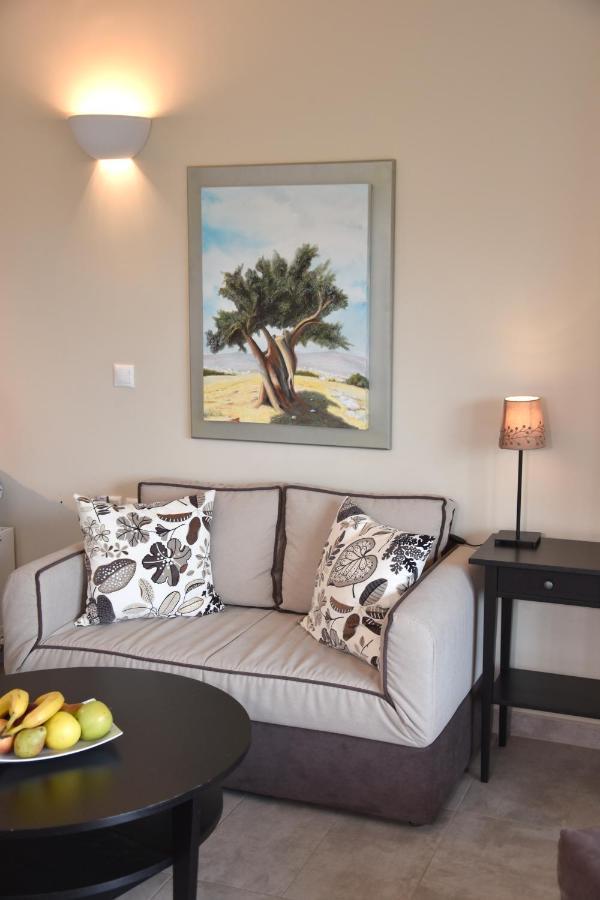 Ελιάδες - Eliades Apartments Karystos  Bagian luar foto