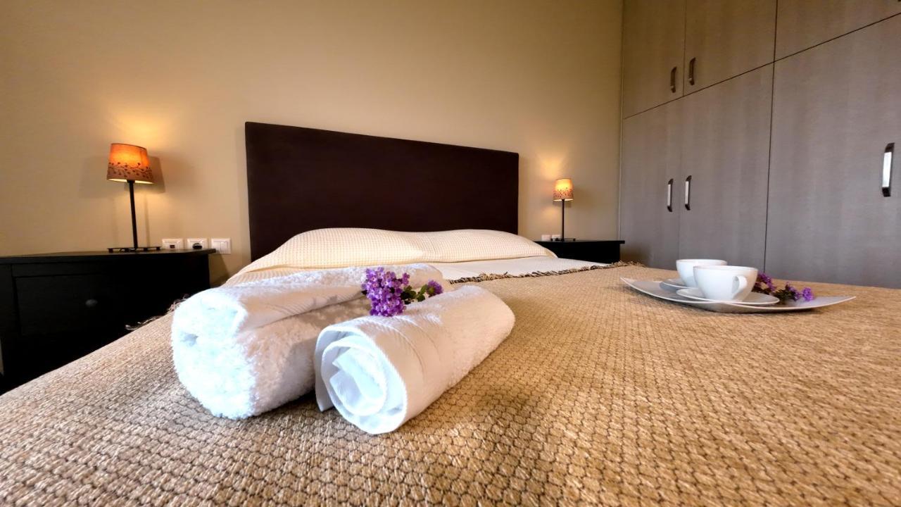 Ελιάδες - Eliades Apartments Karystos  Bagian luar foto