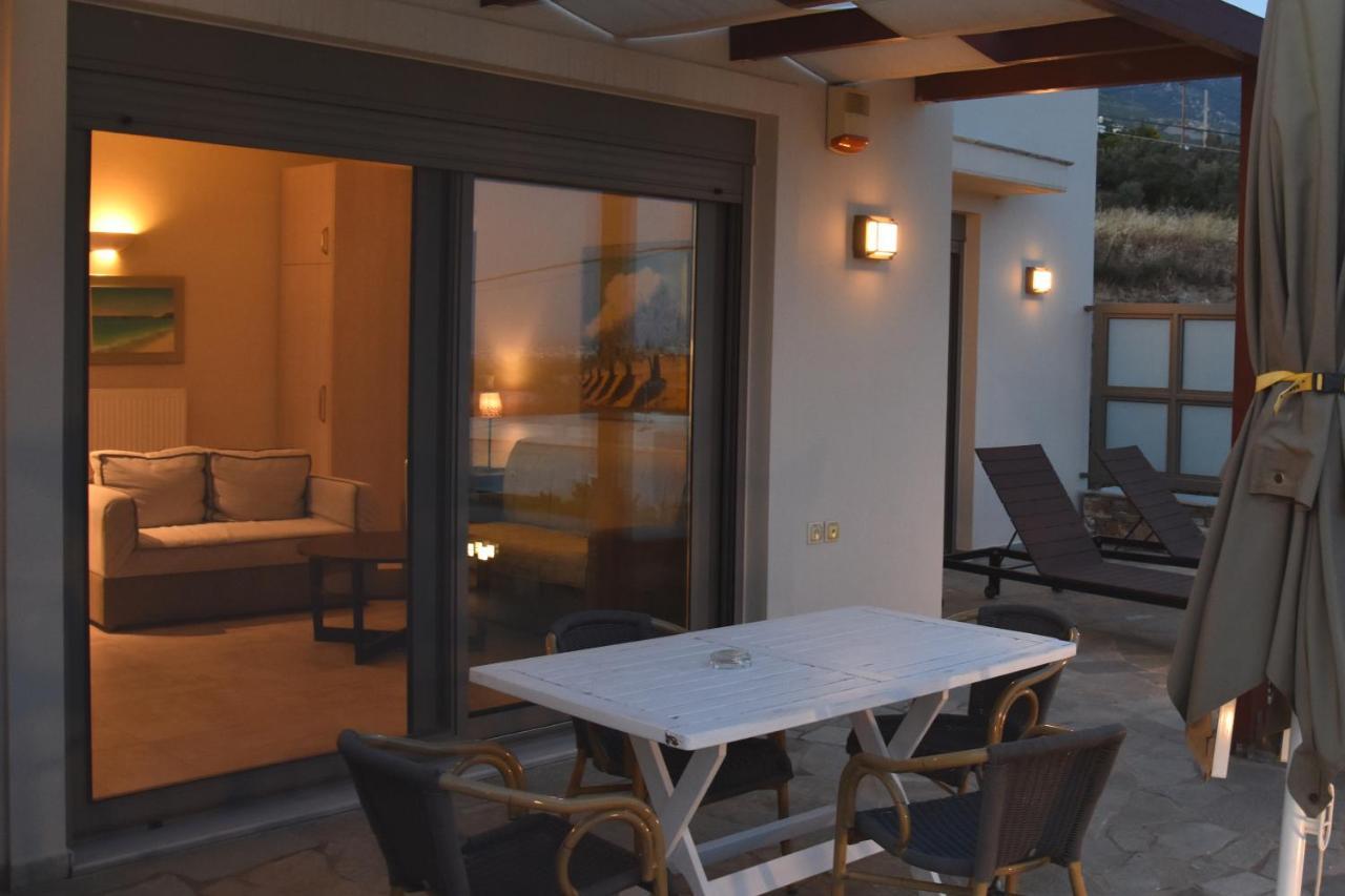 Ελιάδες - Eliades Apartments Karystos  Bagian luar foto
