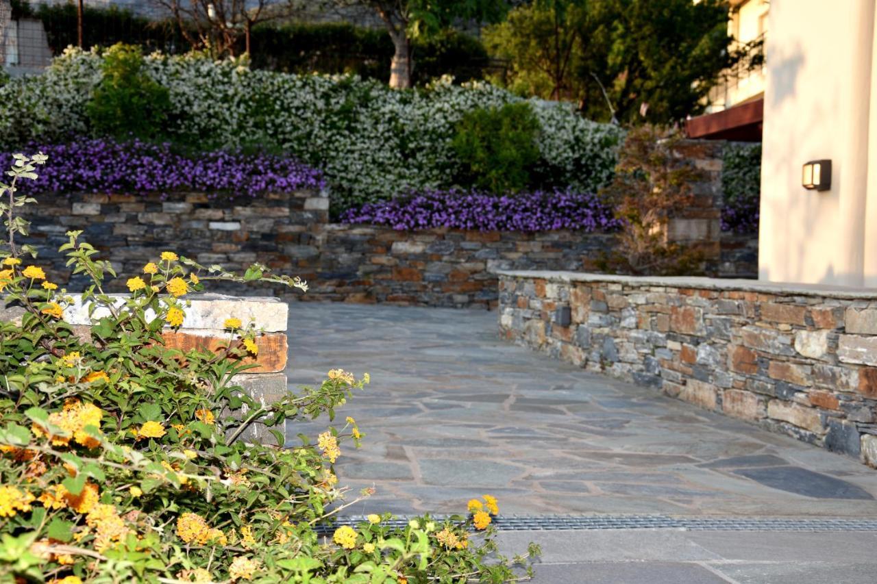 Ελιάδες - Eliades Apartments Karystos  Bagian luar foto